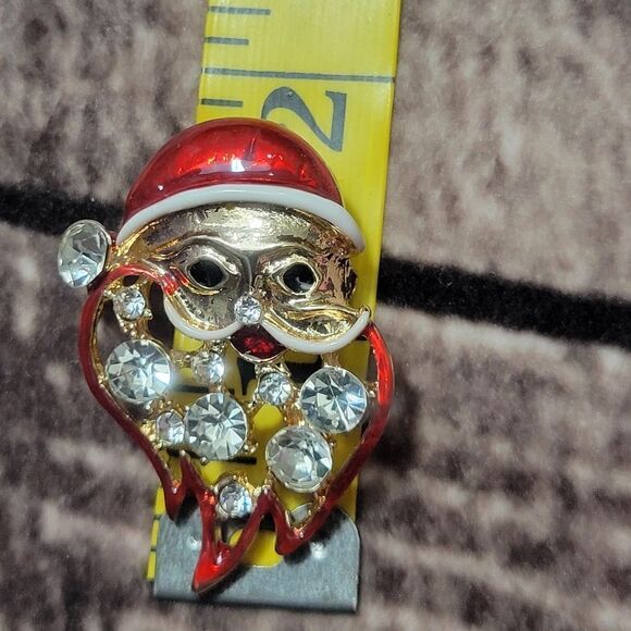 Austrian Crystal Santa Brooch - Picture 6 of 8